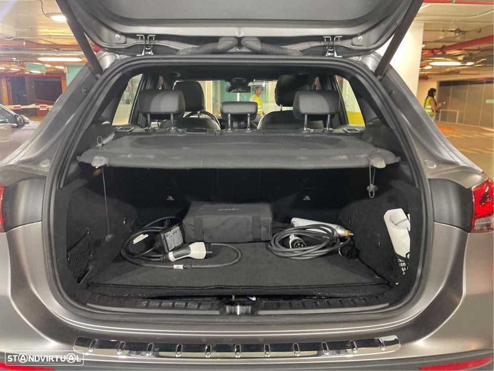 Mercedes-Benz GLA 250 e Progressive - 12