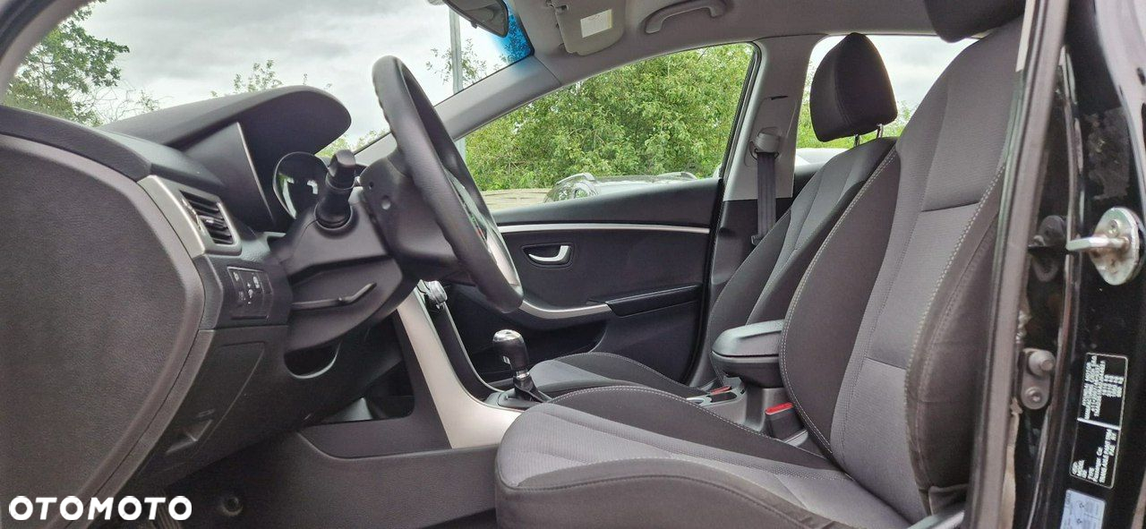 Hyundai i30 - 33