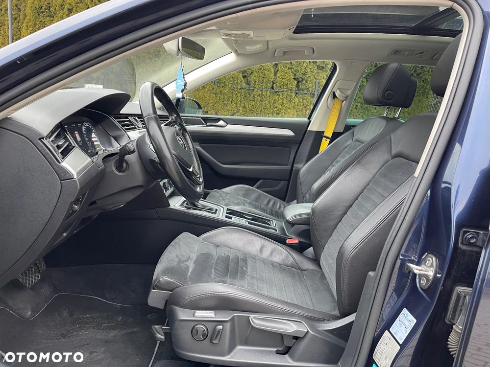Volkswagen Passat Variant 2.0 TDI SCR 4Motion DSG (BMT) Highline - 21