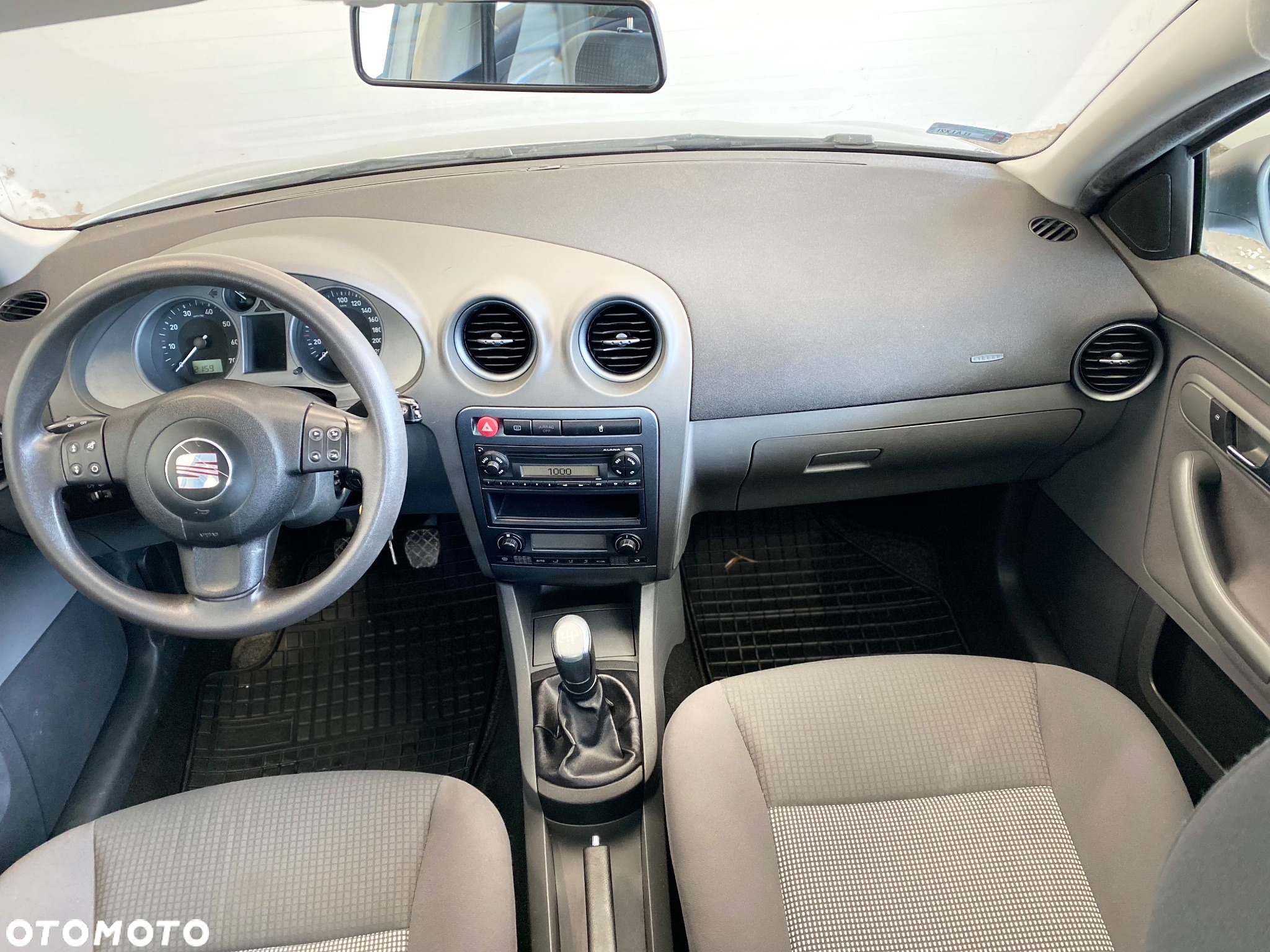 Seat Ibiza 1.4 16V Easy Life - 11