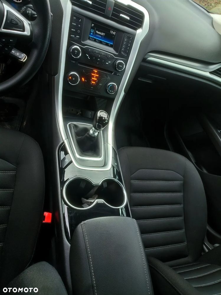 Ford Mondeo 2.0 TDCi Ambiente - 6