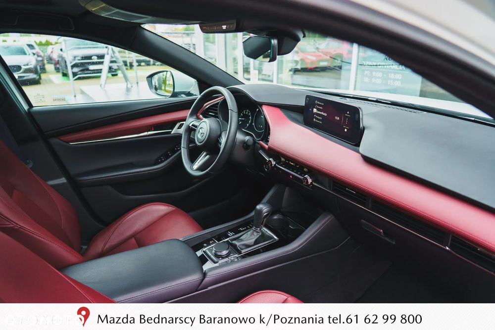 Mazda 3 2.0 mHEV Takumi - 23