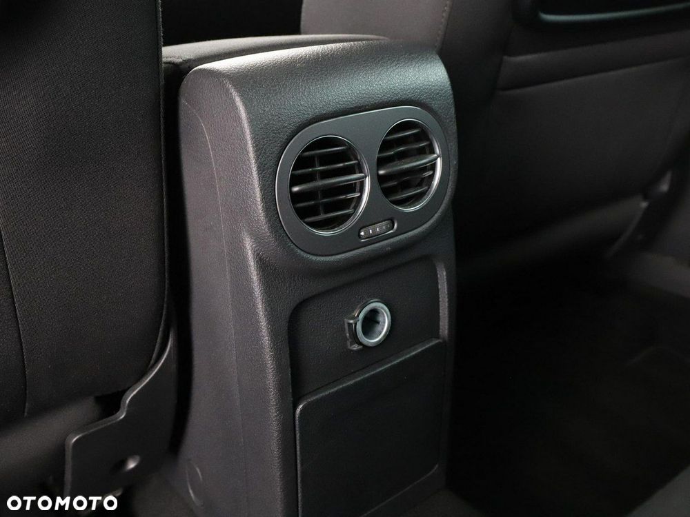 Volkswagen Tiguan 1.4 TSI BlueMotion Technology Sport & Style - 30