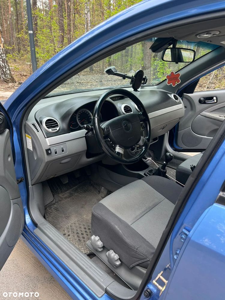 Daewoo Nubira - 8