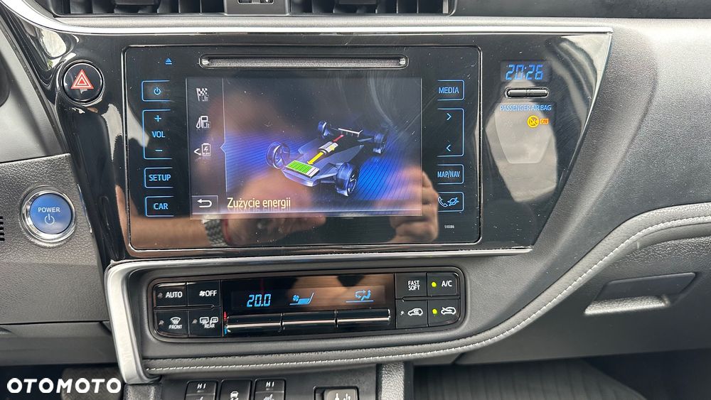 Toyota Auris - 23