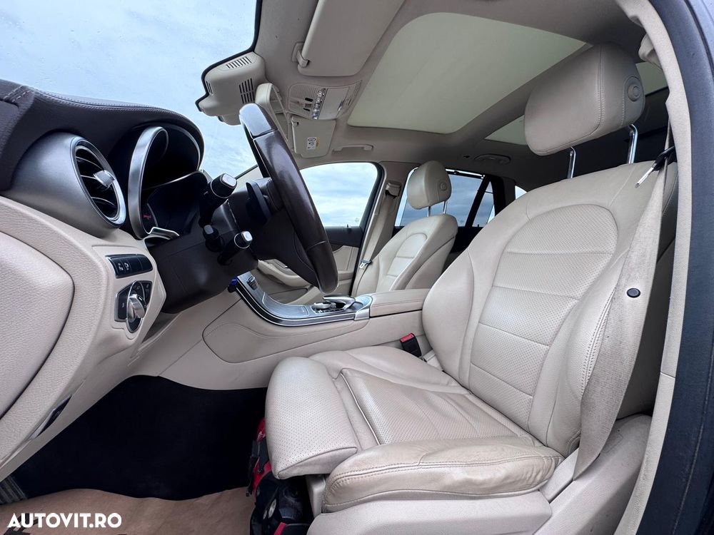 Mercedes-Benz GLC 250 d 4MATIC 9G-TRONIC AMG Line - 21