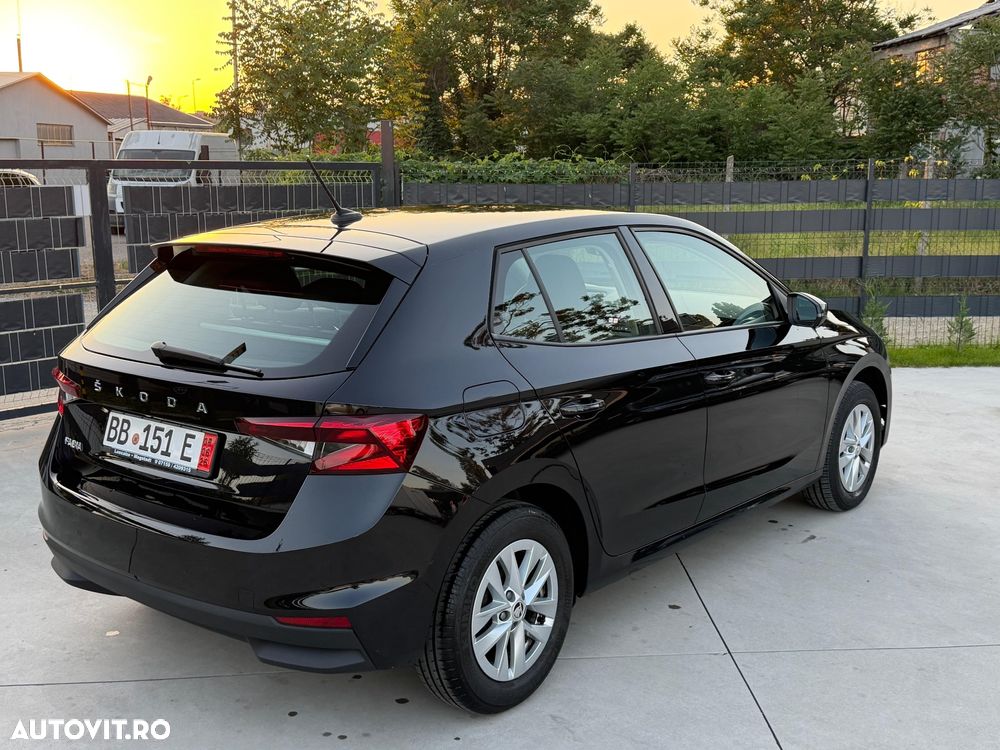 Skoda Fabia - 8