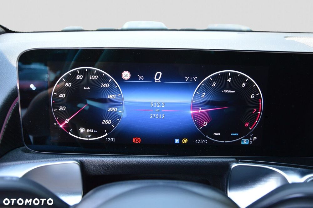 Mercedes-Benz GLB - 15