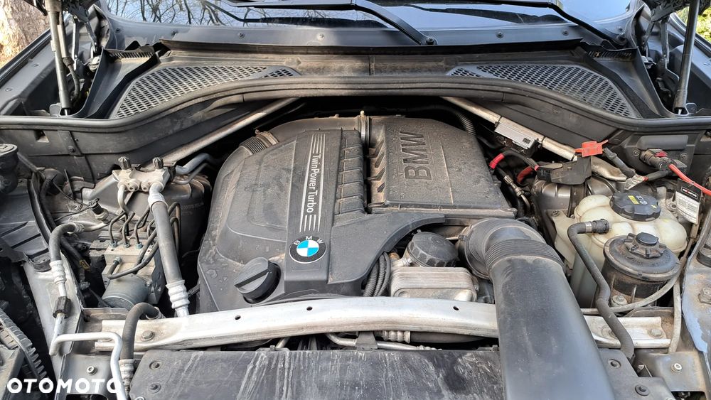 BMW X6 - 15