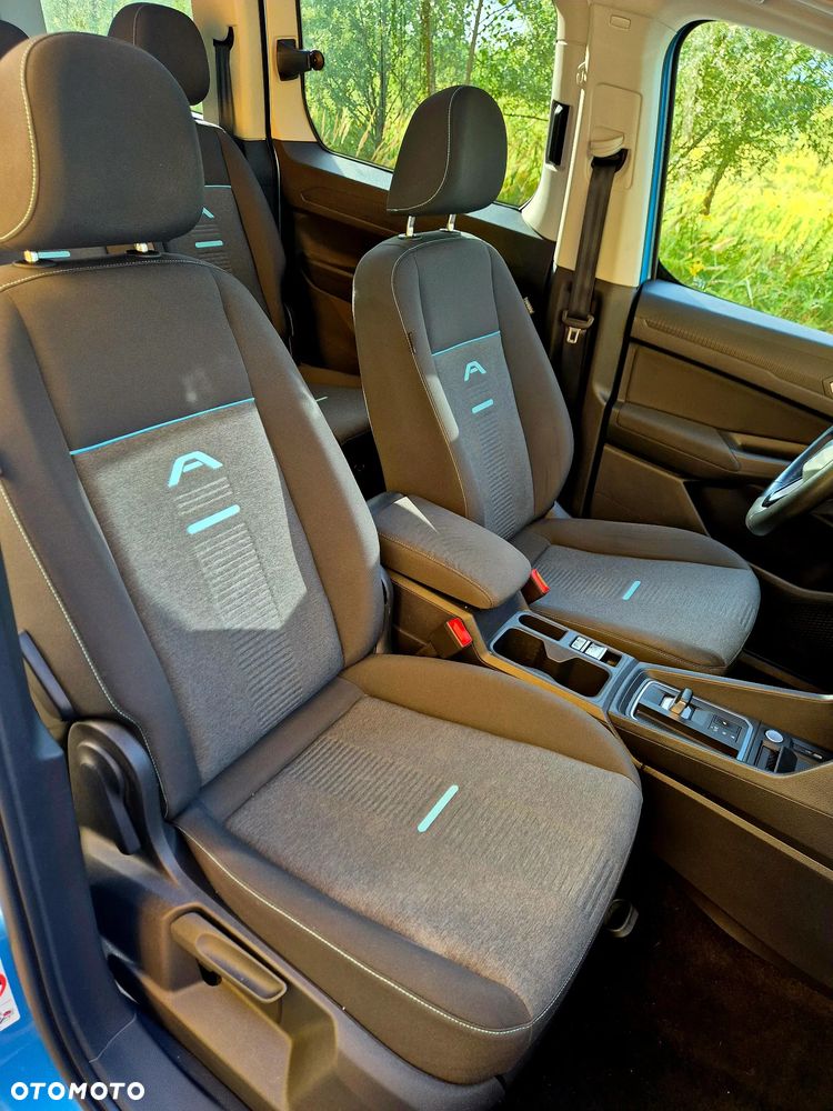 Ford Tourneo Connect Grand 2.0 EcoBlue Active - 26
