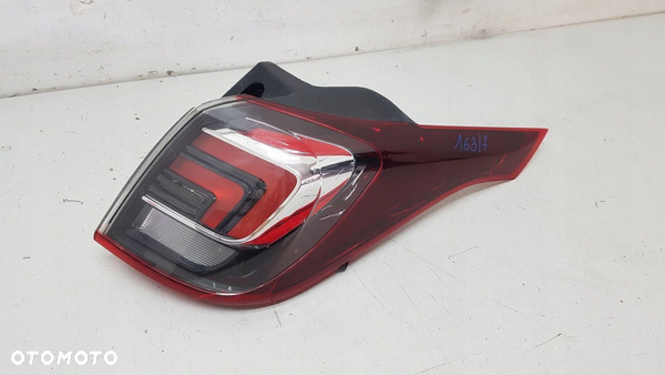 Opel Crossland X 17- LAMPA TYŁ TYLNA EU PRAWA