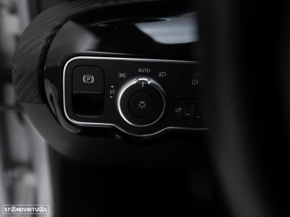 Mercedes-Benz A 180 d Business Solutions - 15
