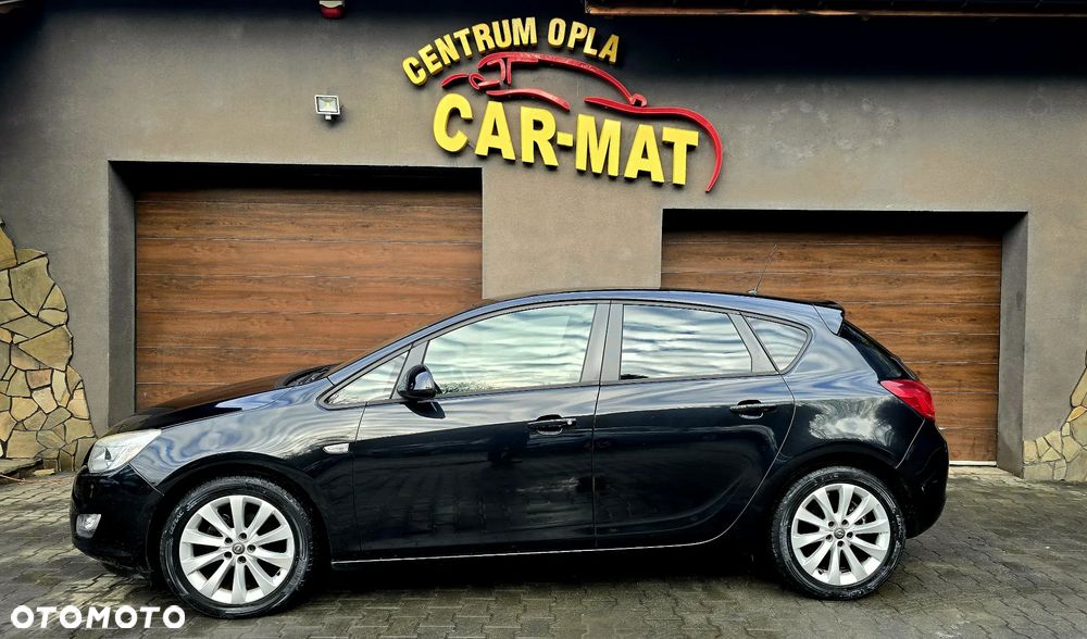 Opel Astra 1.4 Turbo Cosmo - 6