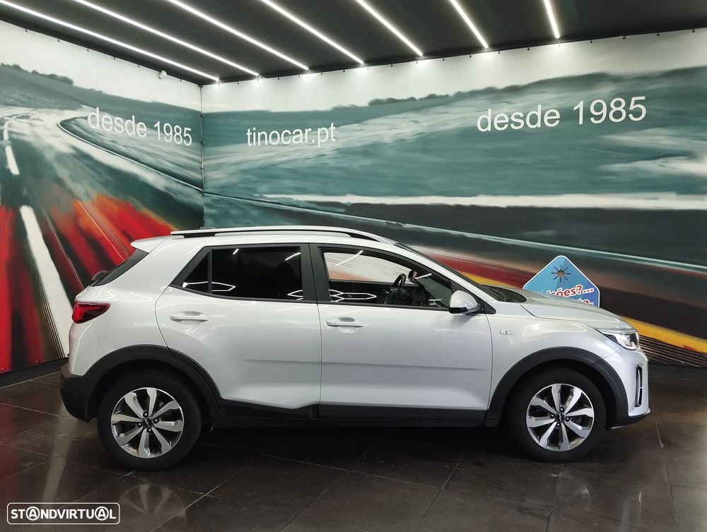 Kia Stonic 1.2 Dynamic - 4