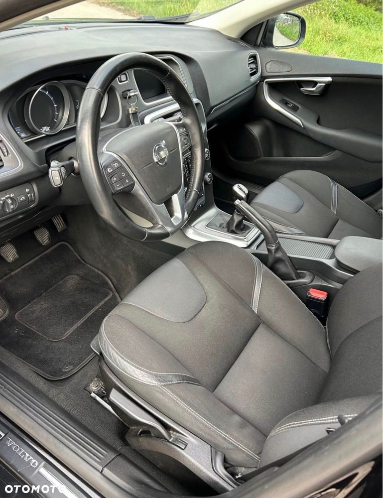 Volvo V40 - 6
