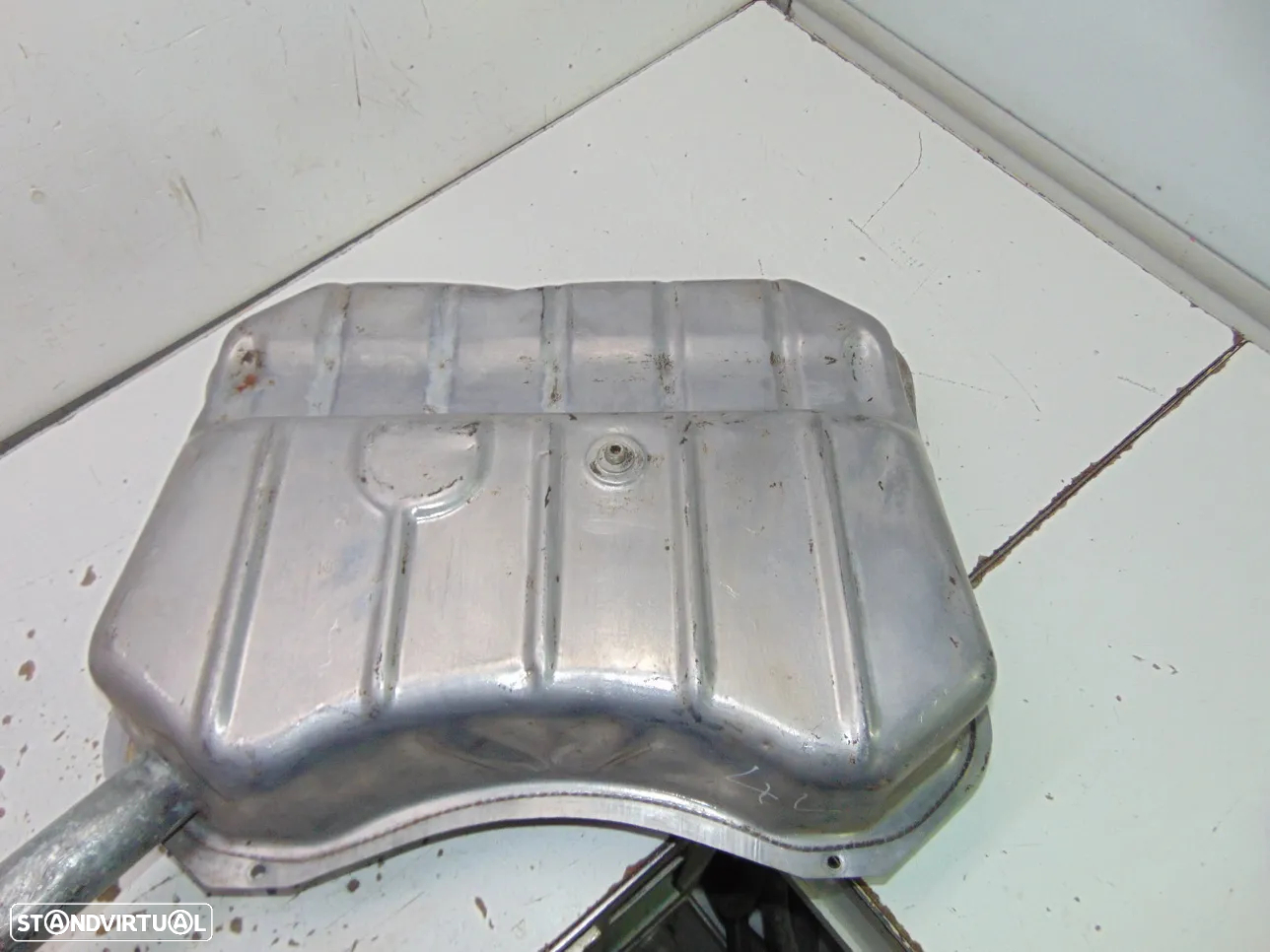 Renault 4l depósito gasolina - 7