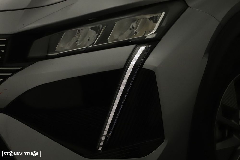 Peugeot 408 1.6 Hybrid Allure e-EAT8 - 6