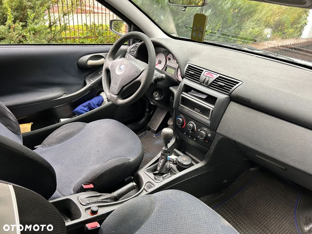 Fiat Stilo 1.6 16V Active - 6