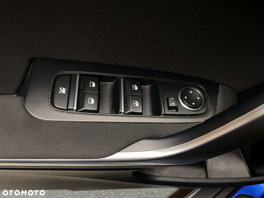 Kia XCeed - 36