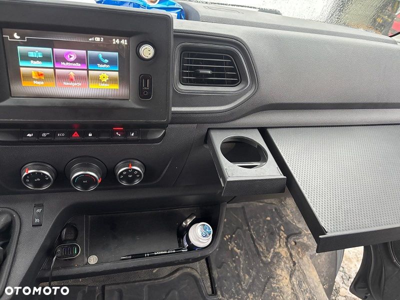 Renault Master - 10