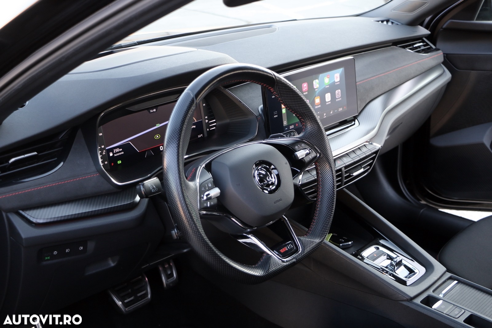 Skoda Octavia 2.0 TDI DSG RS Plus - 15