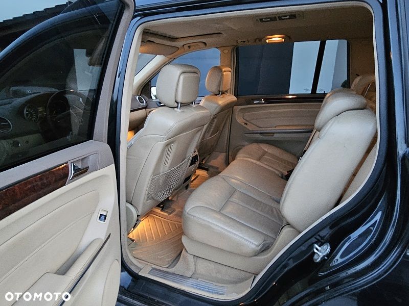 Mercedes-Benz GL 320 CDI - 12