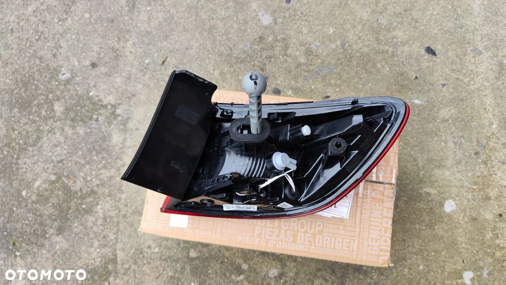 Renault Clio V 19- Lampa Tylna Tył Lewa LED Oryginał Ładna - 5