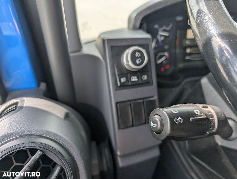 Renault T 440 - 10