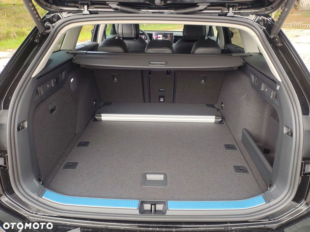 Volkswagen Passat 2.0 TDI SCR Style DSG - 25