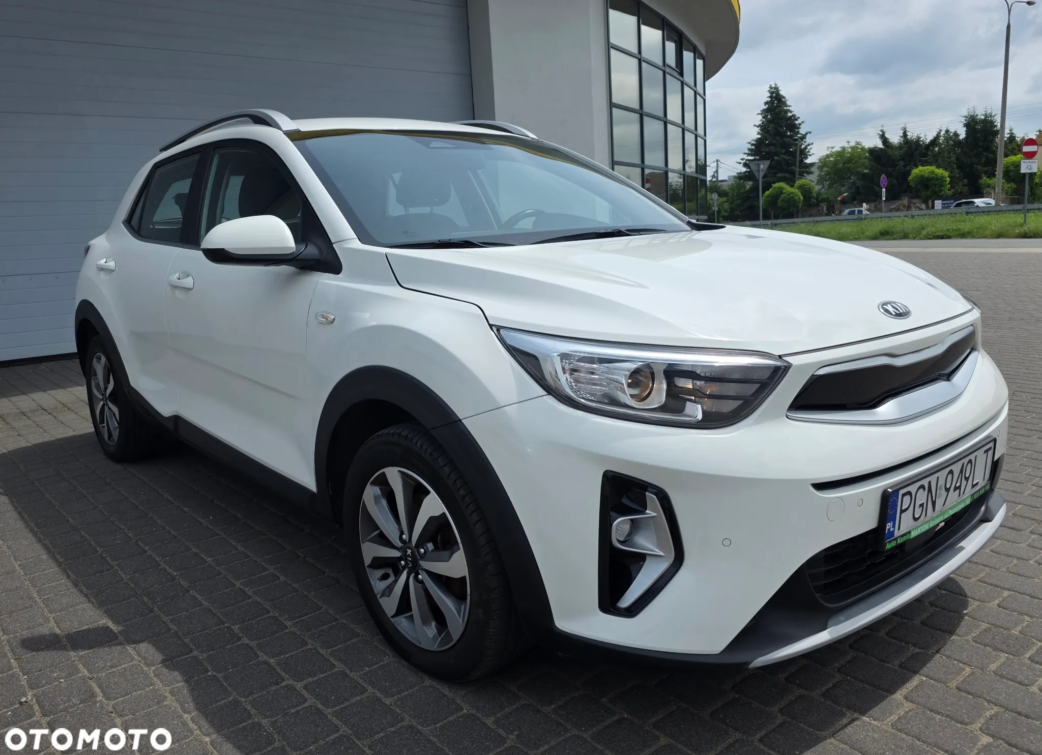 Kia Stonic 1.2 L Business Line - 3