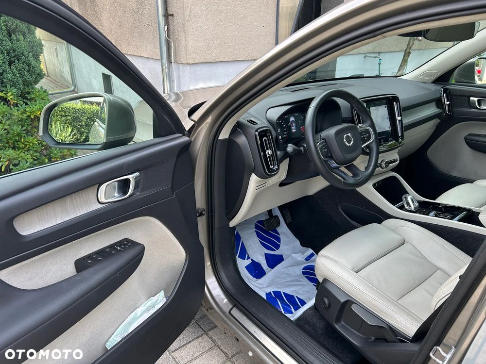 Volvo XC 40 T3 Inscription - 13