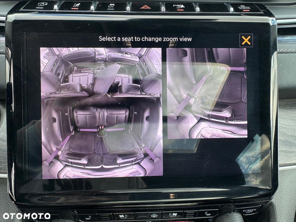 Jeep Grand Cherokee - 15