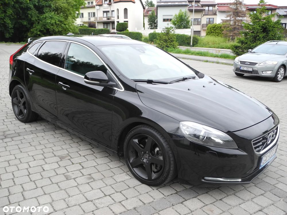 Volvo V40 D4 Geartronic Momentum - 2