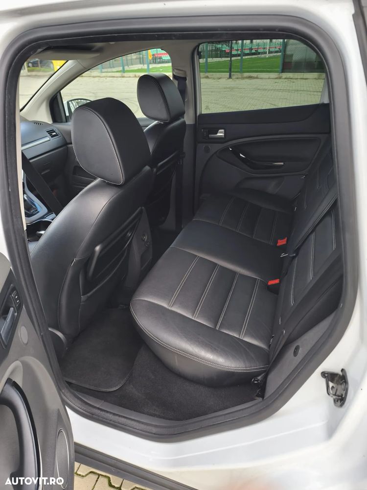 Ford Kuga 2.0 TDCi 4WD Powershift Titanium - 13