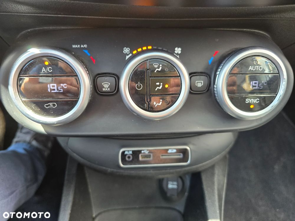 Fiat 500X 1.4 Multiair 4x2 S&S Lounge - 26