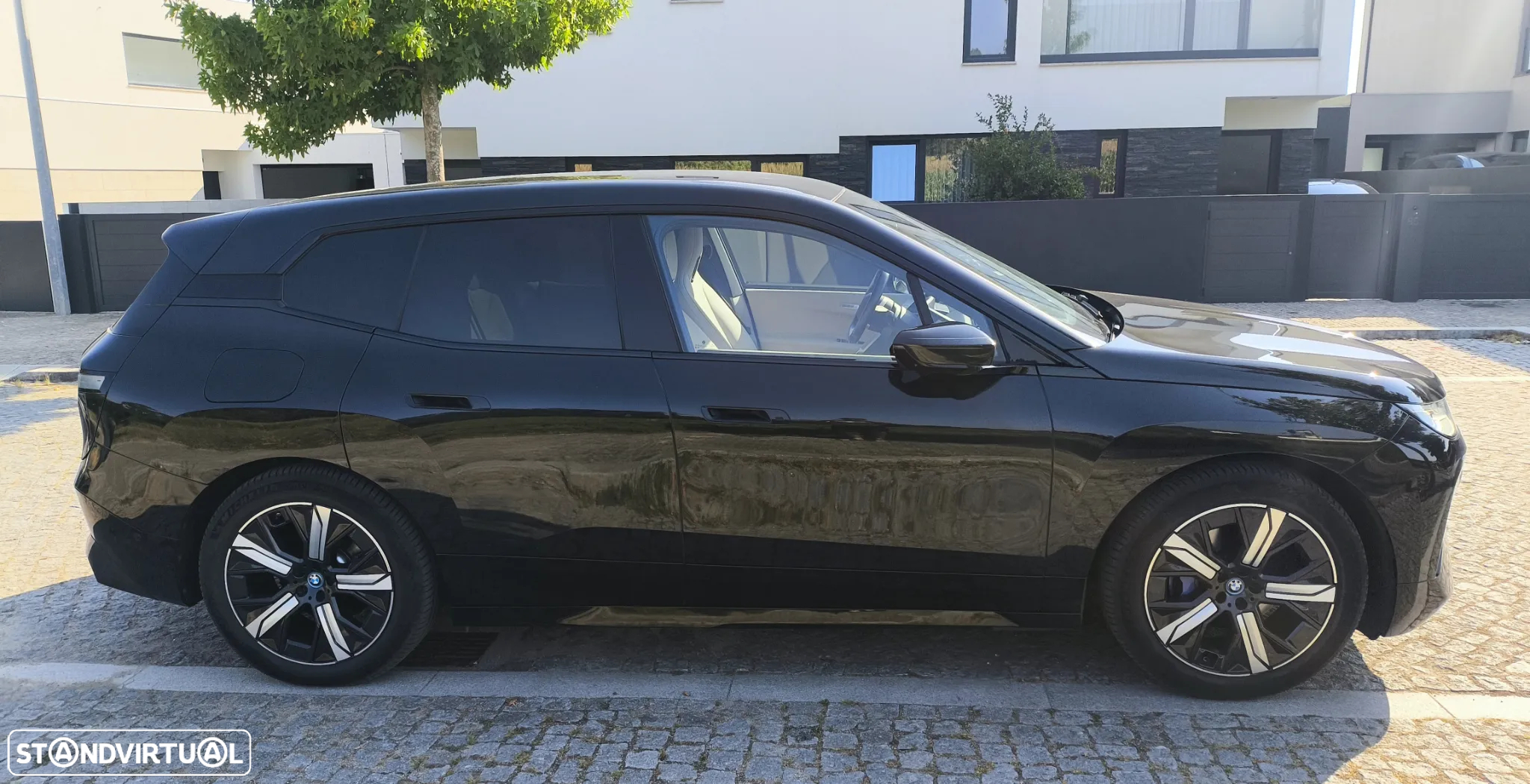 BMW iX xDrive 40 - 4