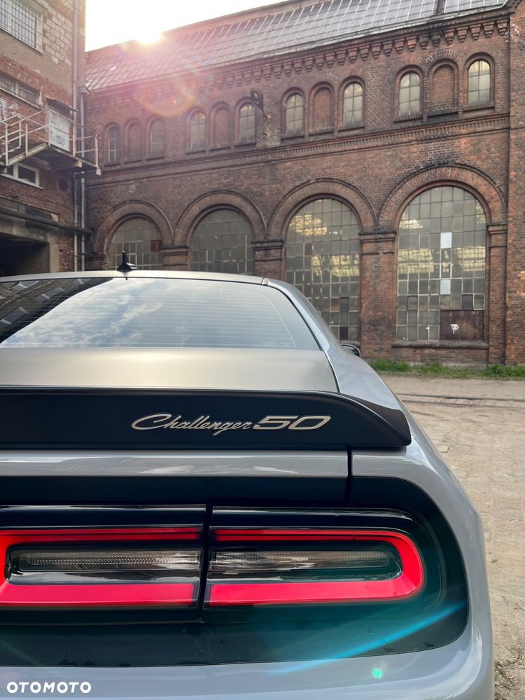 Dodge Challenger 5.7 R/T - 7