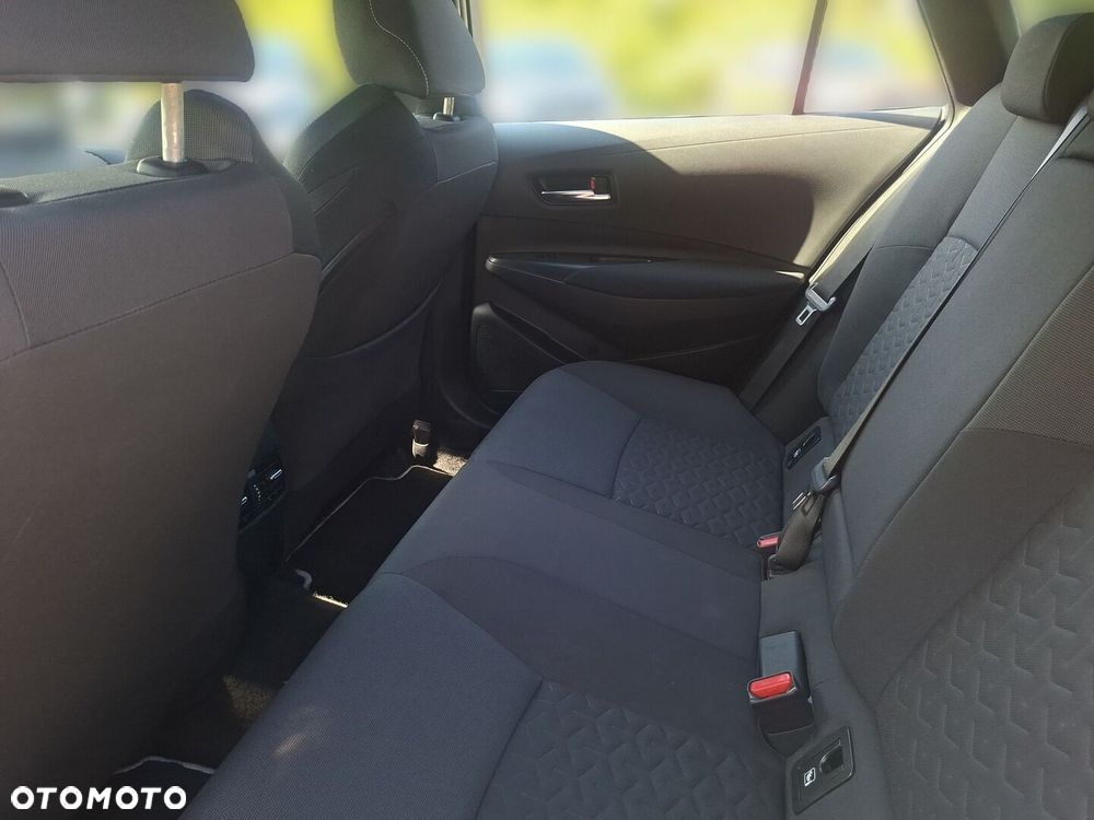 Toyota Corolla 1.8 Hybrid Comfort - 12
