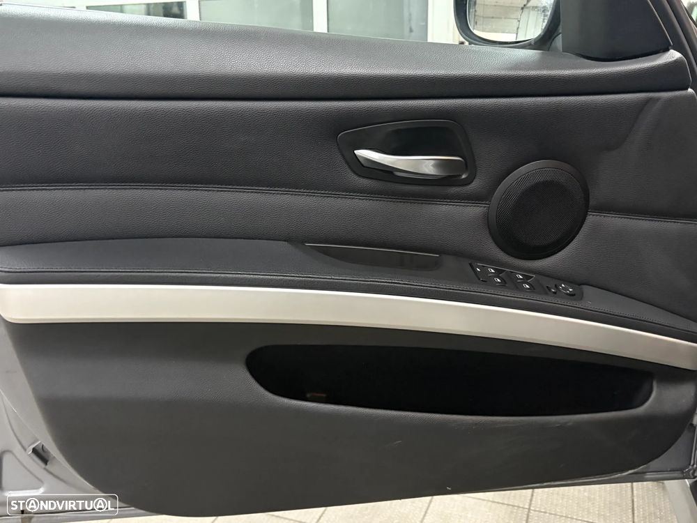 BMW 320 d Efficient Dynamics Edition Sport Line - 15