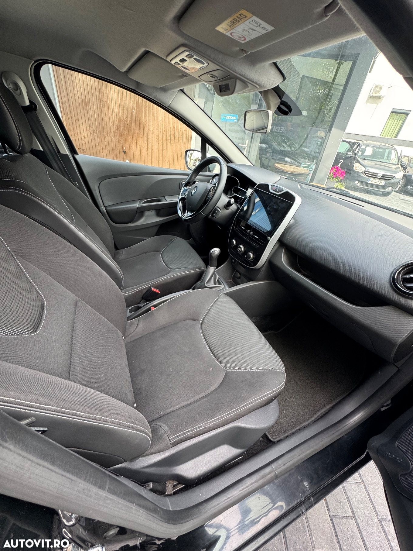 Renault Clio (Energy) TCe 90 Bose Edition - 23
