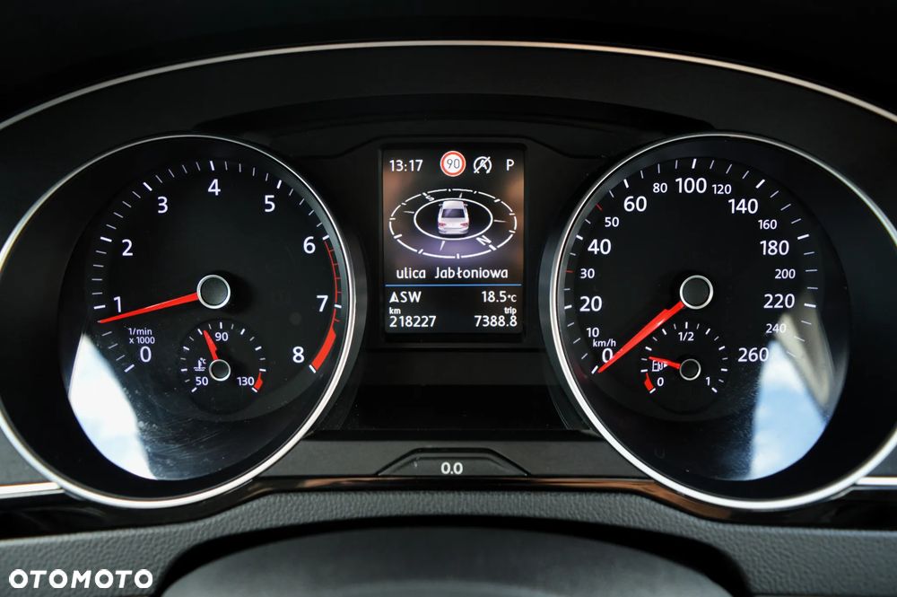 Volkswagen Passat 1.8 TSI BMT Comfortline DSG - 40