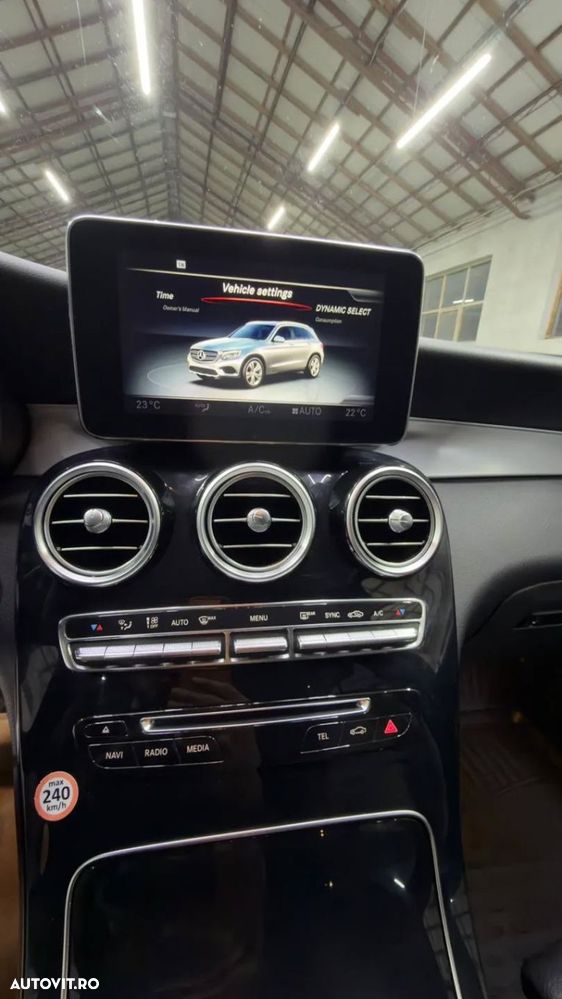Mercedes-Benz GLC - 22