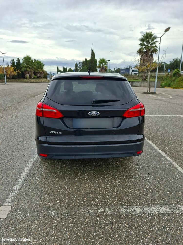 Ford Focus SW 1.5 TDCi Titanium - 4