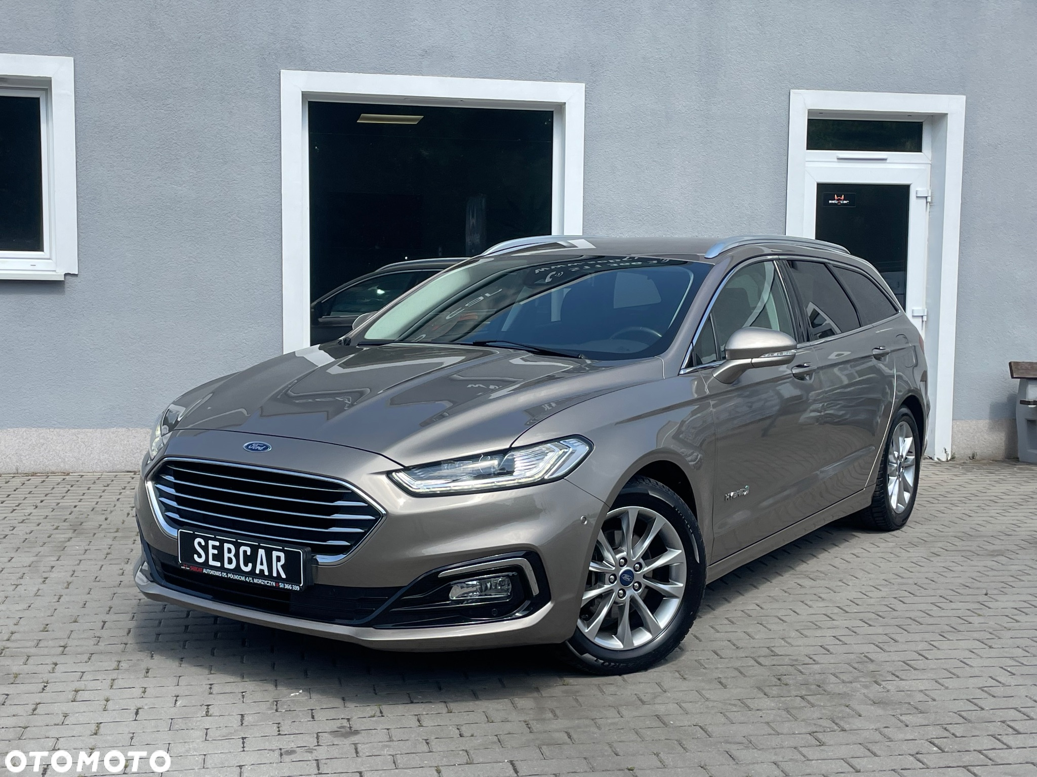 Ford Mondeo 2.0 Hybrid Titanium - 38