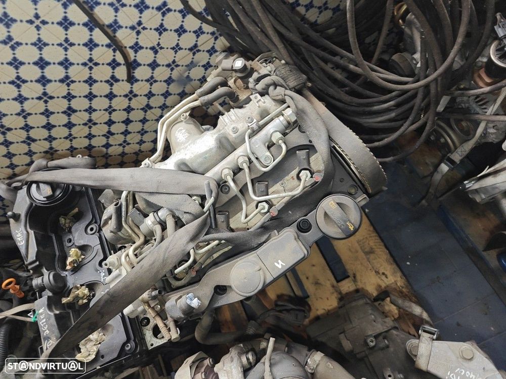 Motor Com Acessorios Audi A4 (8K2, B8) - 1