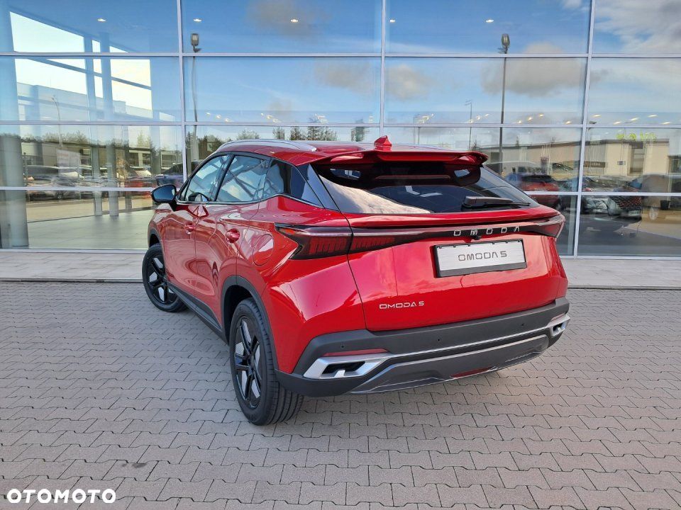 Omoda 5 - 16
