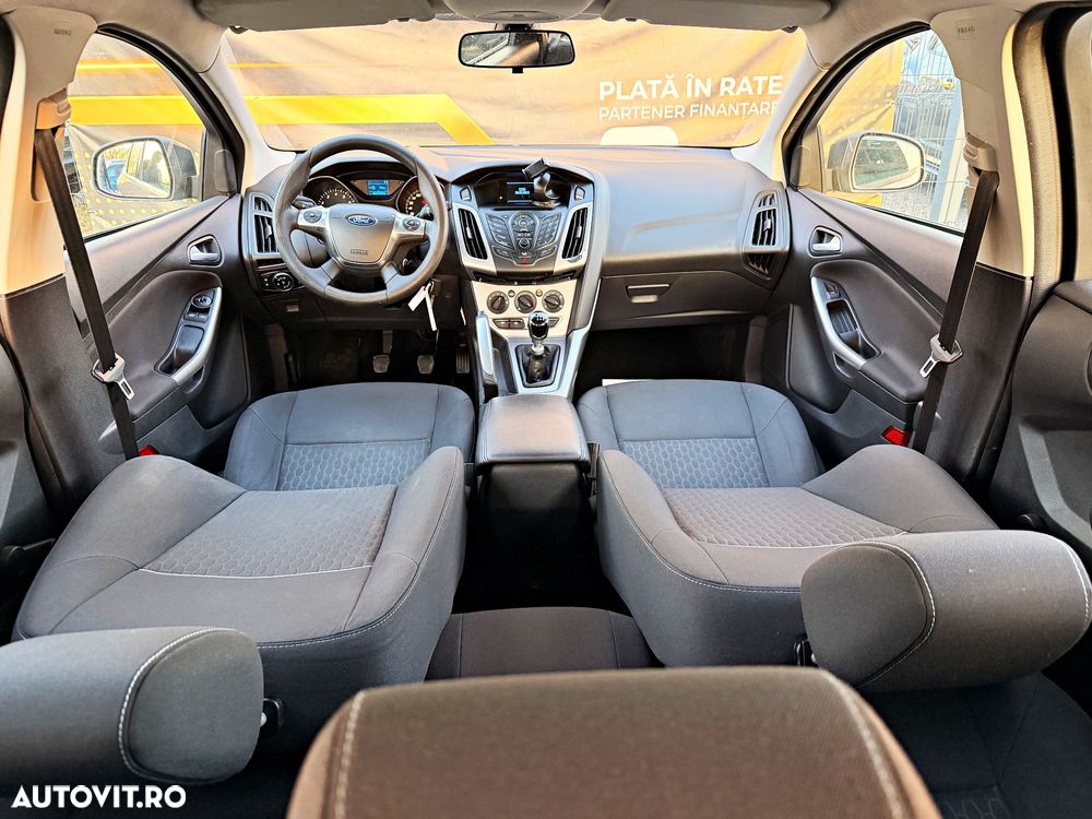 Ford Focus 1.0 EcoBoost Titanium - 9