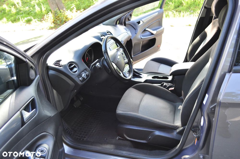 Ford Mondeo - 15
