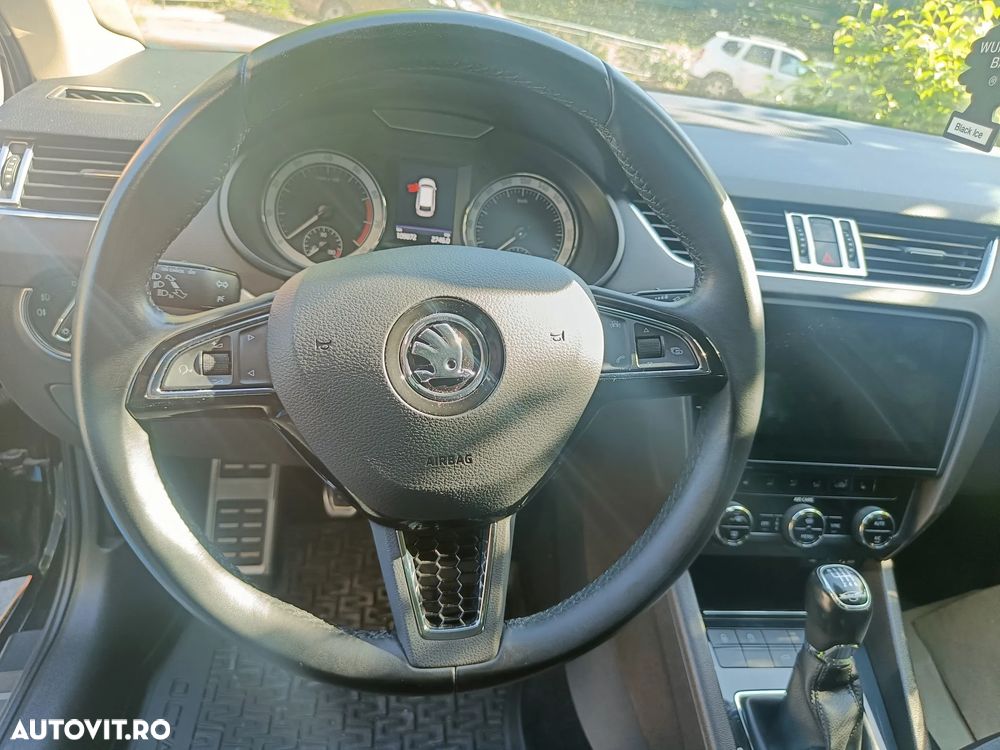 Skoda Octavia 1.8 TSI Laurin&Klement - 11
