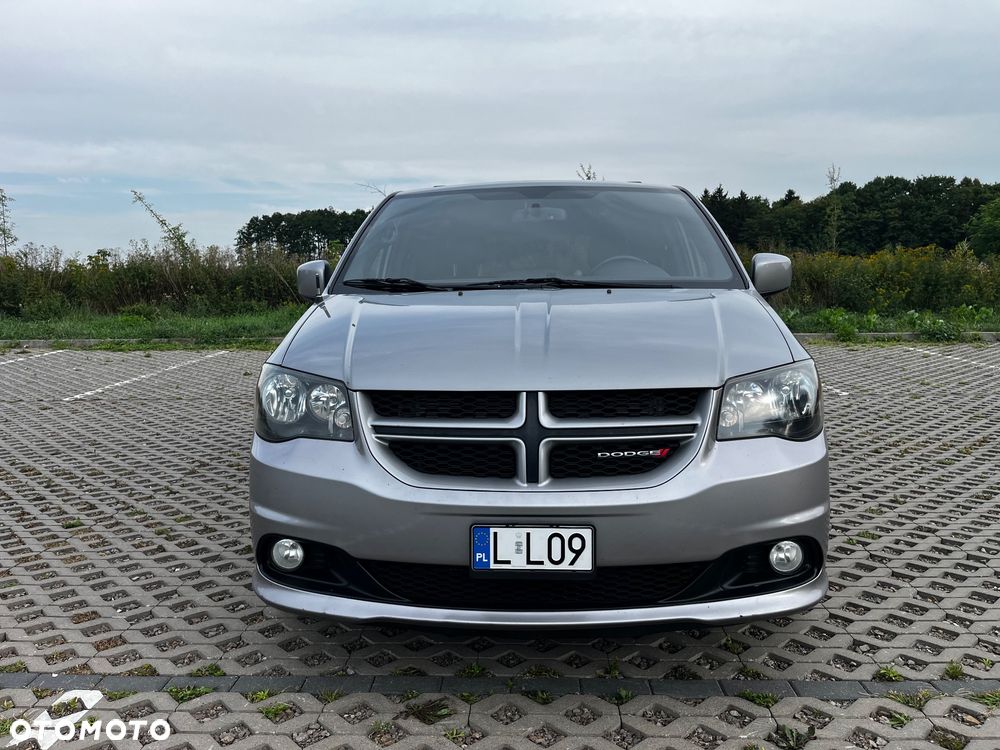 Dodge Grand Caravan 3.6 R/T - 1